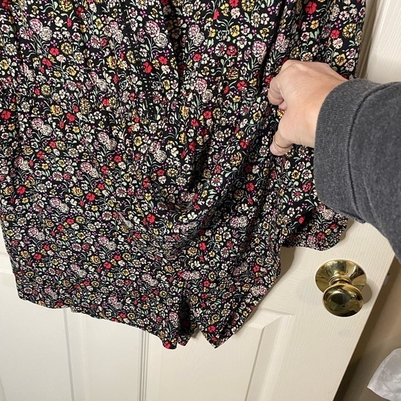 NWOT LOFT Multicolor Floral Garden Wrap Romper - Picture 8 of 9